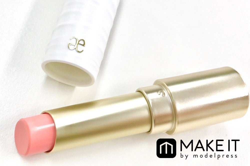 エレガンス クルーズ／ライブリー ルージュ／PK03／2,500円（税抜） (C)メイクイット