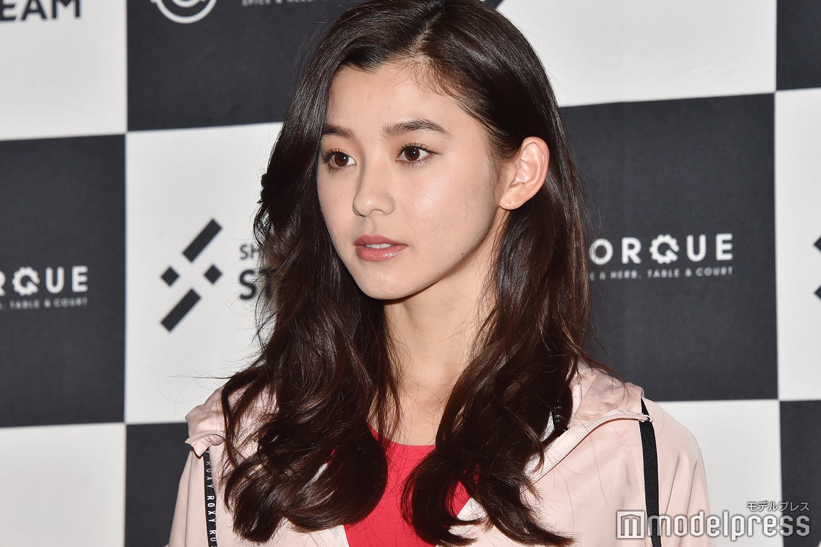 朝比奈彩（C）モデルプレス