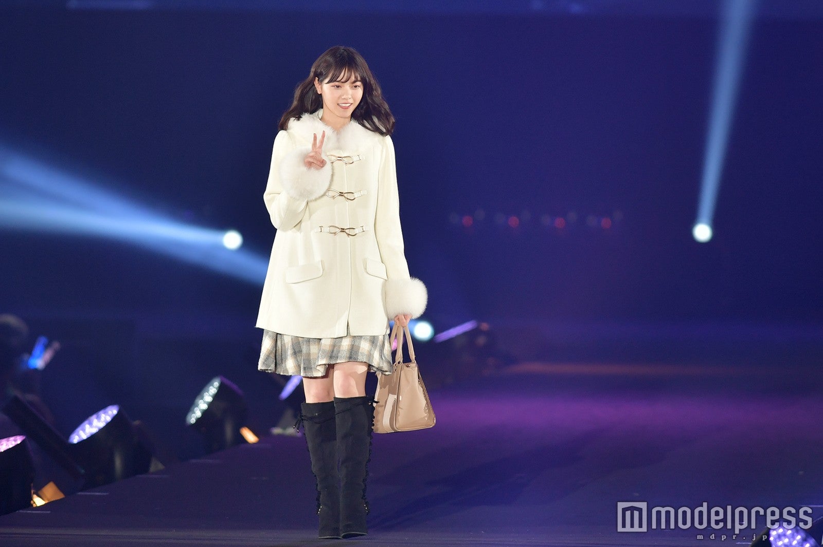 （C）モデルプレス