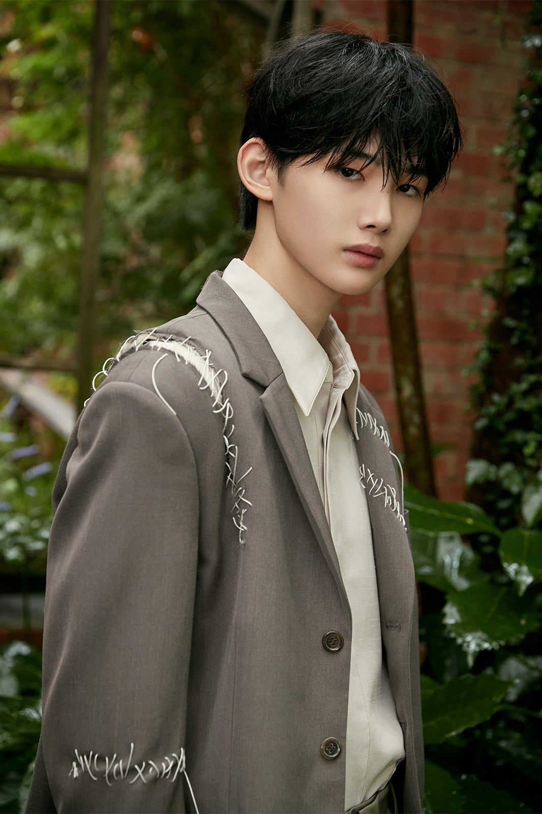 JO「ISOLATED」 （C）HYBE LABELS JAPAN