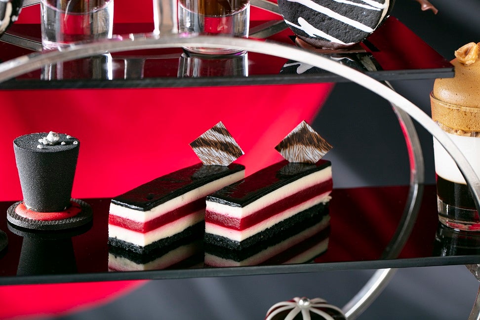 スイーツ・オブ・ザ・ダークサーカス／画像提供：名古屋ヒルトン