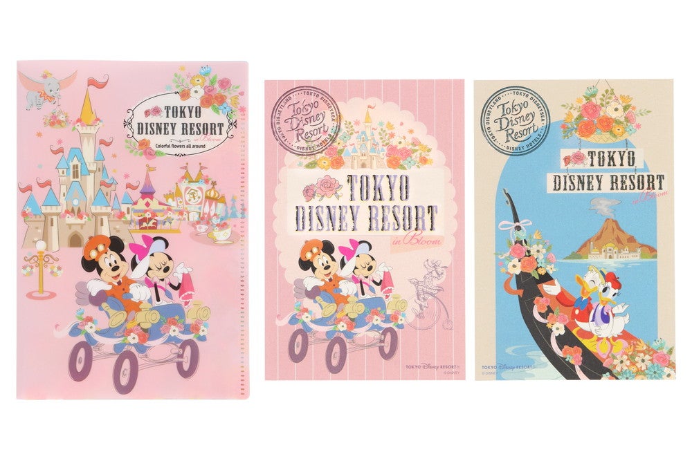 ポストカード＆クリアホルダー¥700（C）Disney