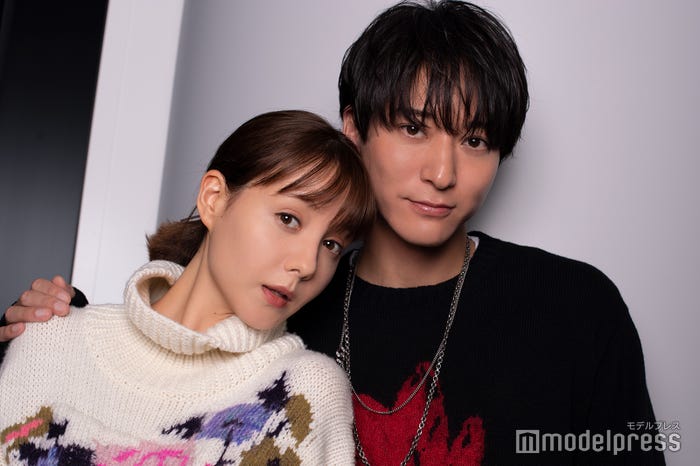 トリンドル玲奈、浅香航大 (C)モデルプレス