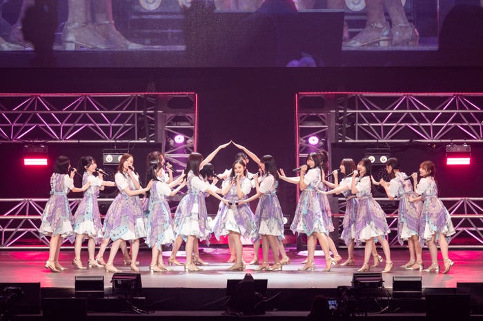 乃木坂46(C)ハタサトシ/高田梓/関口佳代