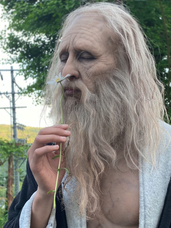 “あの人”役を演じた澤井一希のオフショット(提供写真)