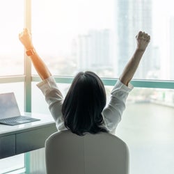 努力や投資以外に何があるの? 経済的に自由を手に入れた人の共通点