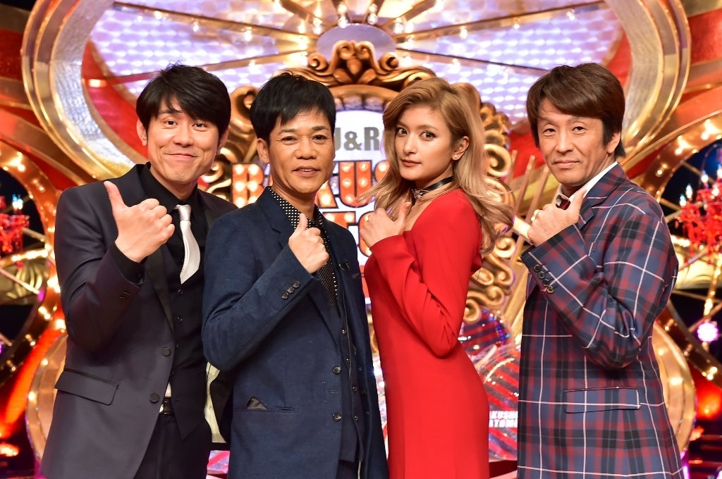 （左から）原田泰造、名倉潤、ローラ、堀内健 （C）TBS