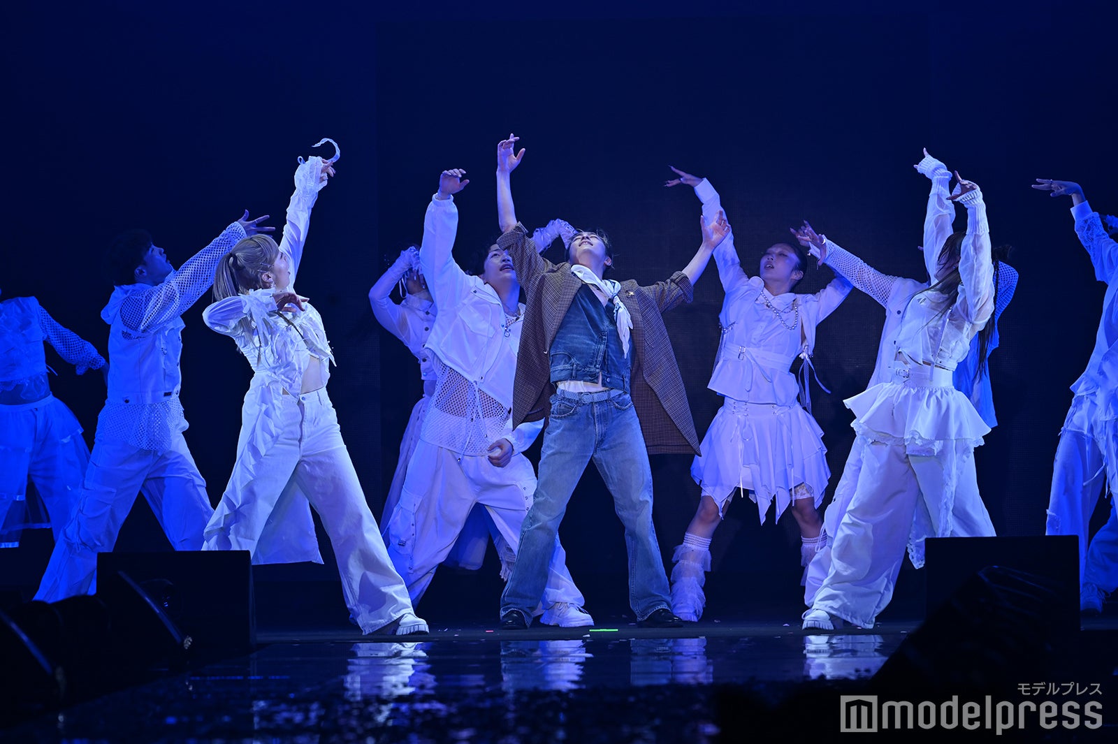 （C）モデルプレス