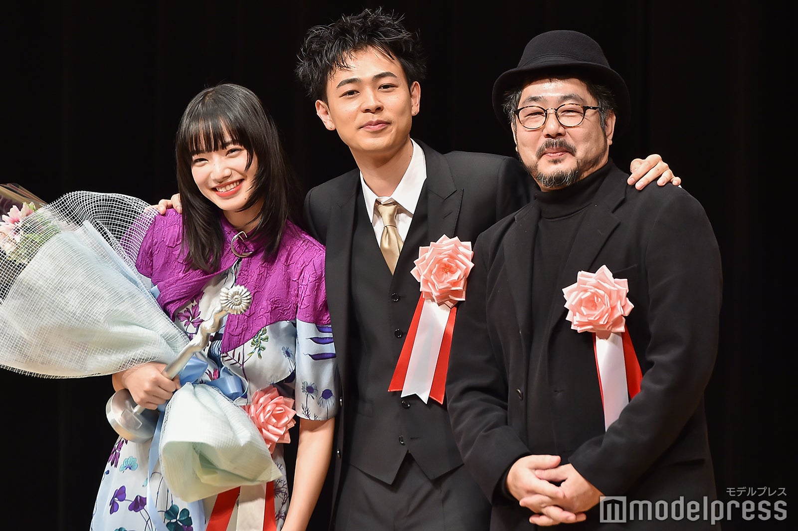 小松菜奈、成田凌、塩田明彦監督（C）モデルプレスレス