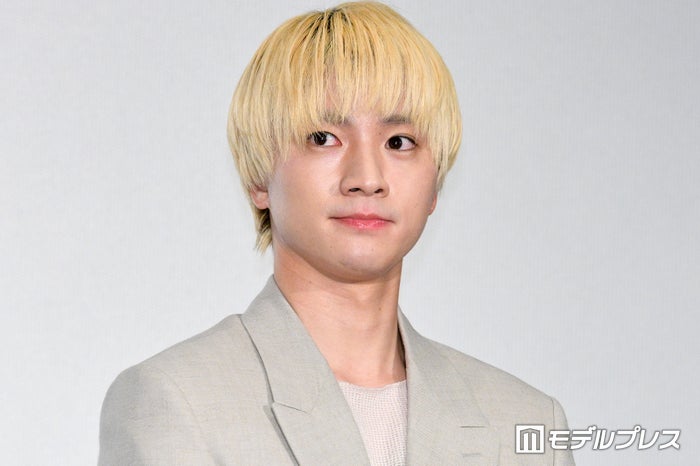 木戸大聖、ヘアカット報告に「さっぱりしてて素敵」「お顔の綺麗さが際立つ」と反響