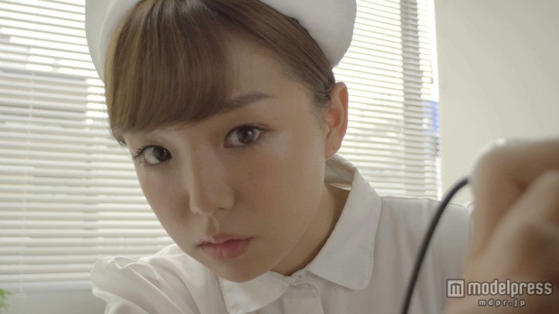 篠崎愛 圧巻の歌唱力に驚き ナース服 美声で男性を応援 モデルプレス 篠崎愛 圧巻の歌唱力に驚き ナース服 美声で男性を応援 モデルプレス