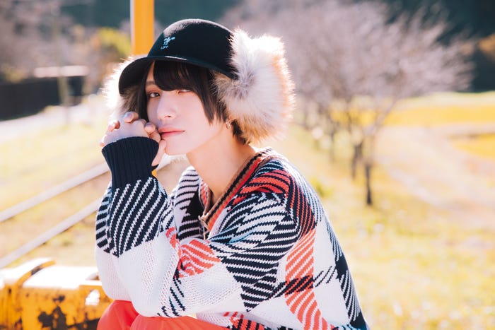 とまん「TOMAN FIRST PHOTO BOOK」より(画像提供:所属事務所)