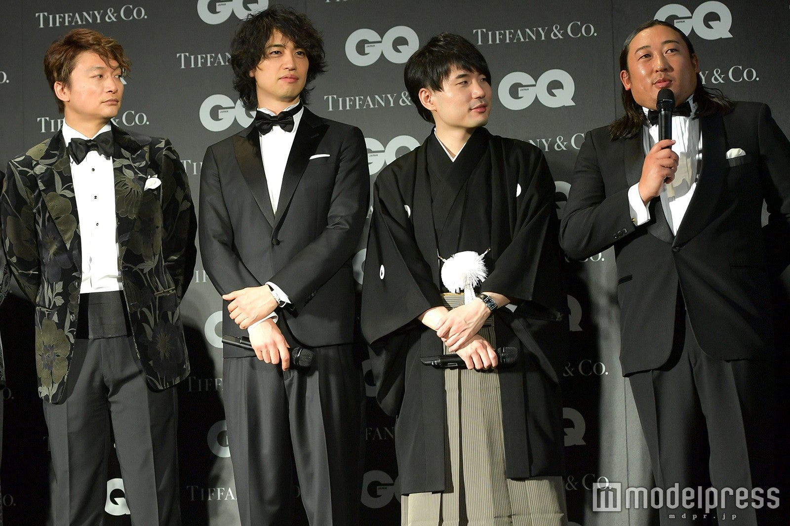 香取慎吾、斎藤工、佐藤天彦、秋山竜次（C）モデルプレス