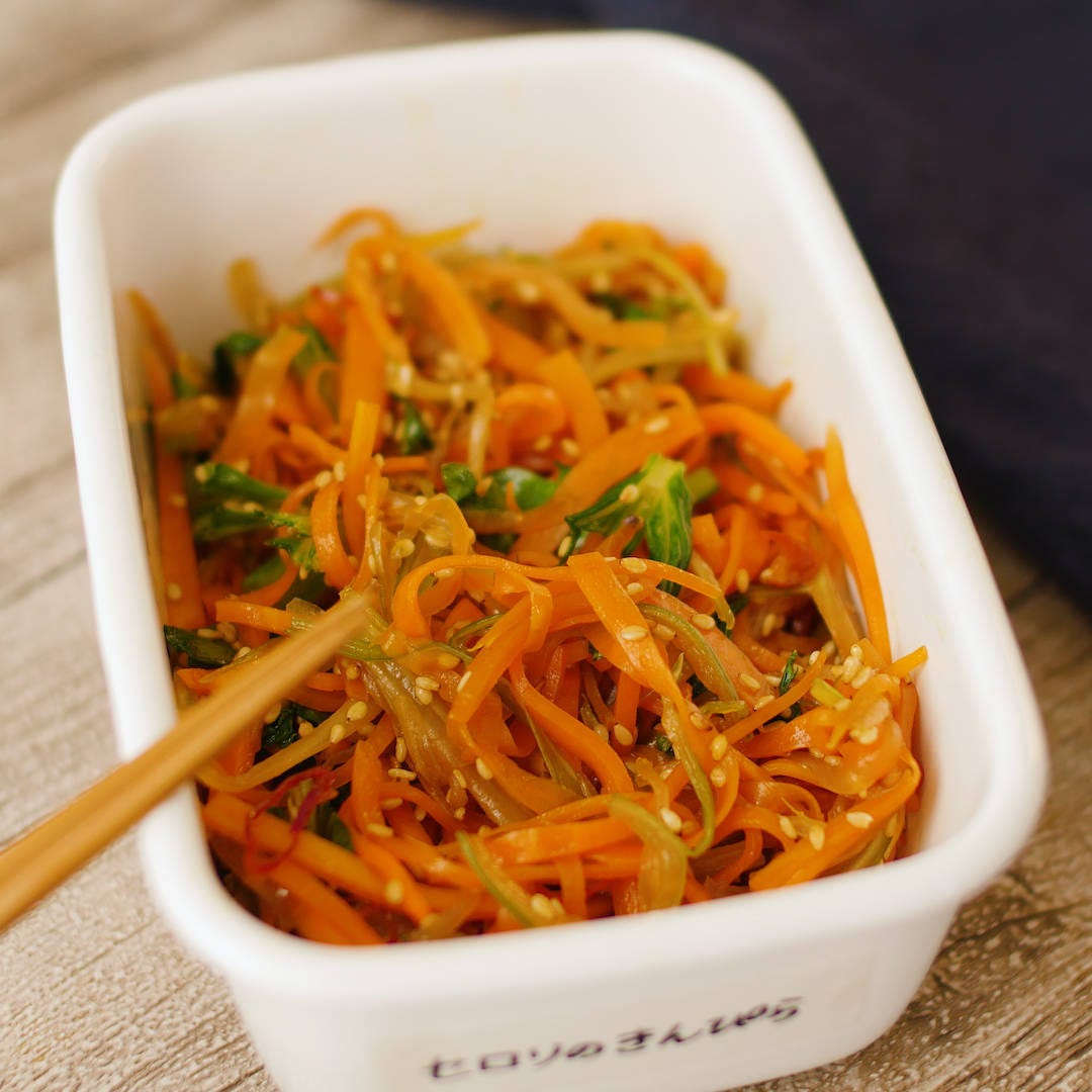 【作り置き】一本使いきり！セロリのきんぴら