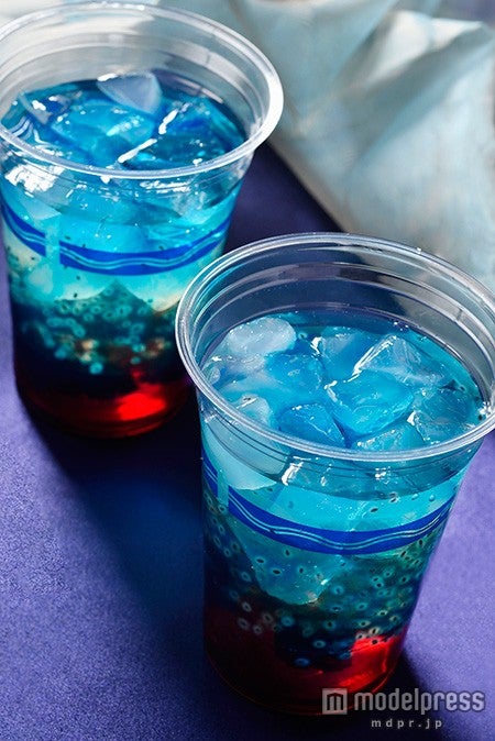 TDS：「ザンビーニ・ブラザーズ・リストランテ」バジルシードカクテル￥680（C）Disney