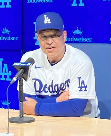 ロバーツ監督「ウィルとショウヘイは完全に息が合っていた」バッテリーの配球高評価 球速差35キロのカーブアクセントに ABSで2人がシンクロするシーンも