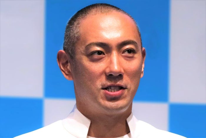 市川海老蔵 週刊誌に追われすぎて 車のナンバーでわかる モデルプレス