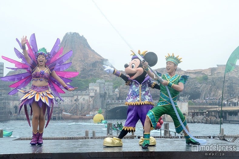 「ミニーのトロピカルスプラッシュ」ミッキー