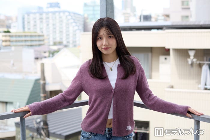 おすず(C)モデルプレス