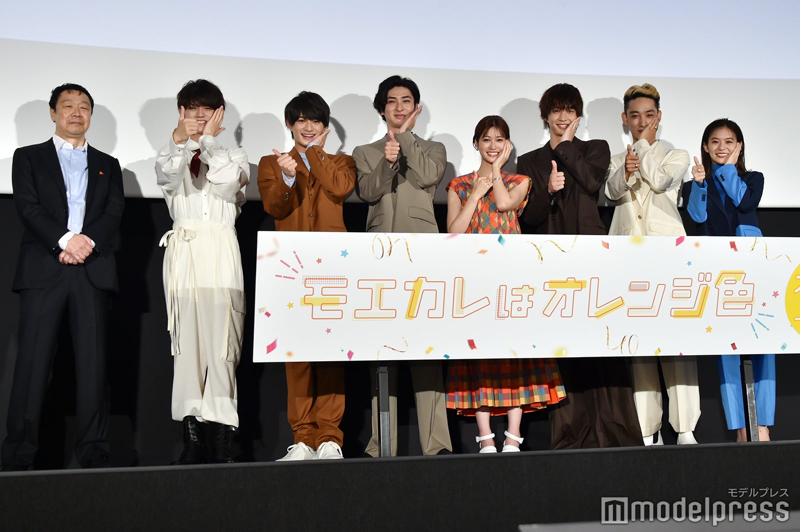 （左から）村上正典監督、藤原大祐、浮所飛貴、古川雄大、生見愛瑠、鈴木仁、上杉柊平、永瀬莉子（C）モデルプレス