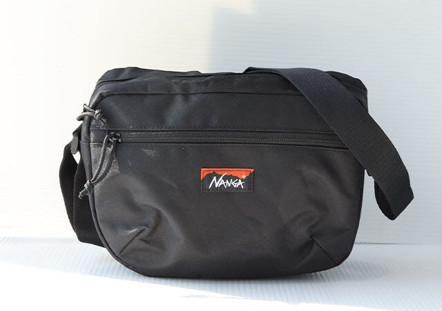 宝島社　雑誌　付録　MonoMax　ナンガ　ショルダーバッグ　デザイン　ロゴタグ