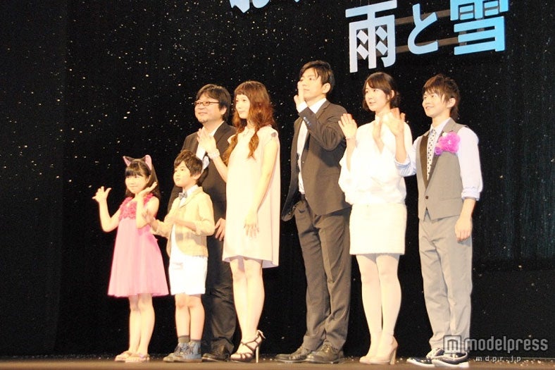 映画「おおかみこどもの雨と雪」のジャパンプレミアの様子