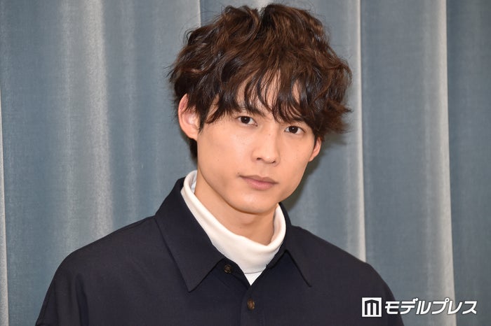 Sixtones松村北斗 10の秘密 取材 俳優 松村北斗 の思い 田中樹からの感想も明かす モデルプレス