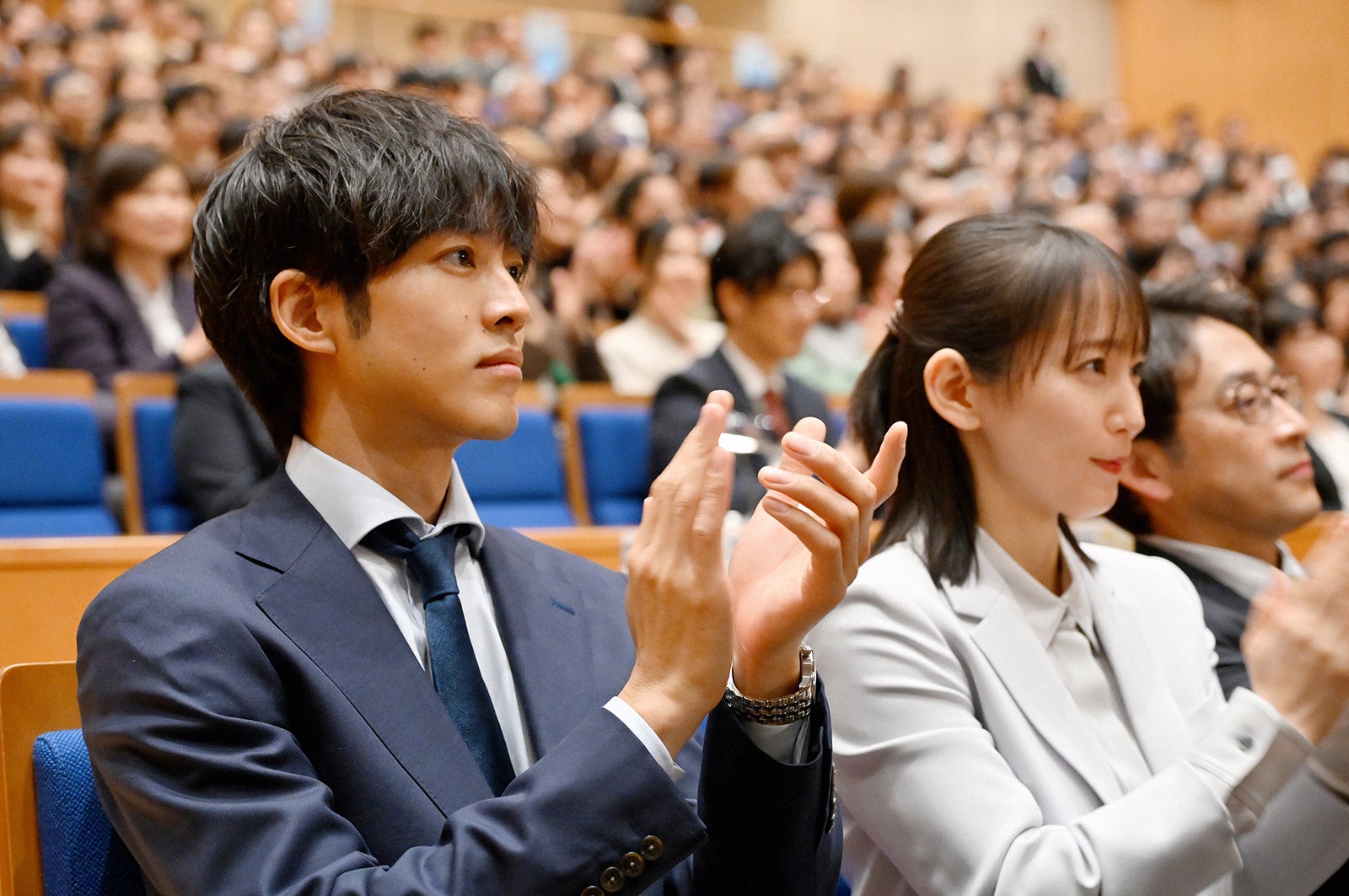 松坂桃李、吉岡里帆「御上先生」第5話（C）TBS