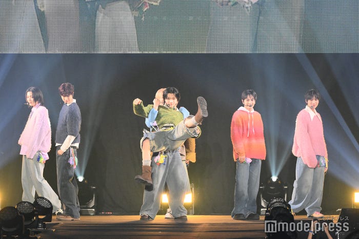 NAZE(C)モデルプレス