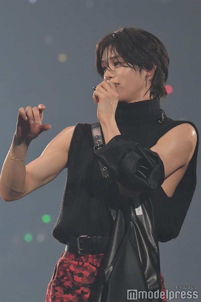 椅子取りゲームで身長が大きすぎて怖がられていた(?)K/「BEAT AX」&TEAM(C)モデルプレス