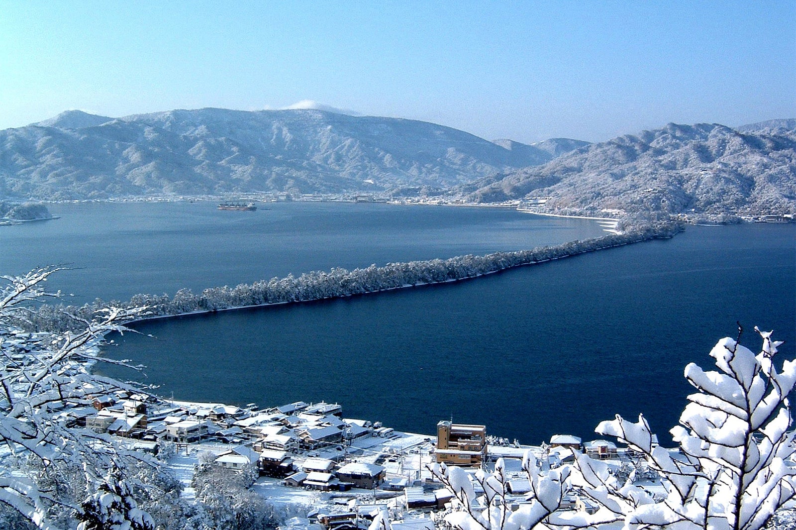 人生で一度は見たい 京都の日本三景 天橋立 の絶景雪化粧 女子旅プレス