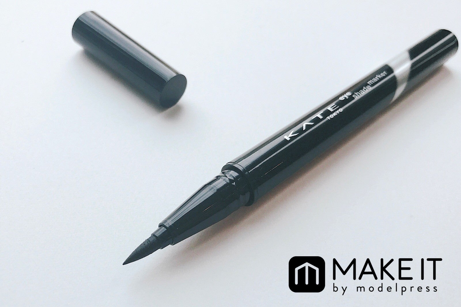  KATE「アイシルエットマーカー」 (C)メイクイット