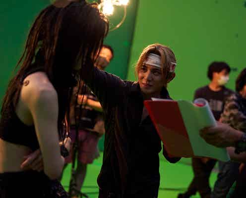 Hey! Say! JUMP山田涼介&本郷奏多、ラストシーンに臨むオフショット公開 特別ダイジェスト映像も解禁<鋼の錬金術師 完結編>