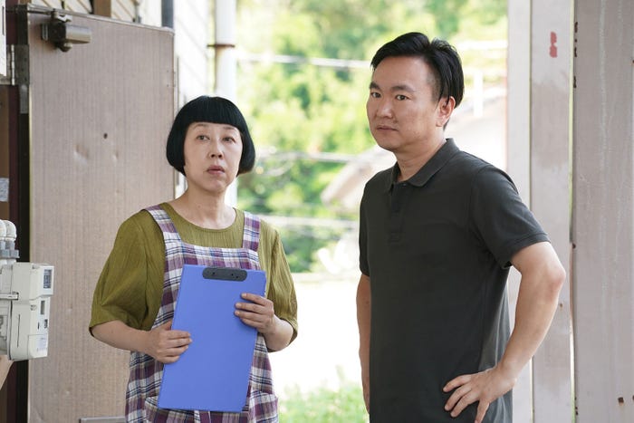 ふせえり、山内健司(C)フジテレビ