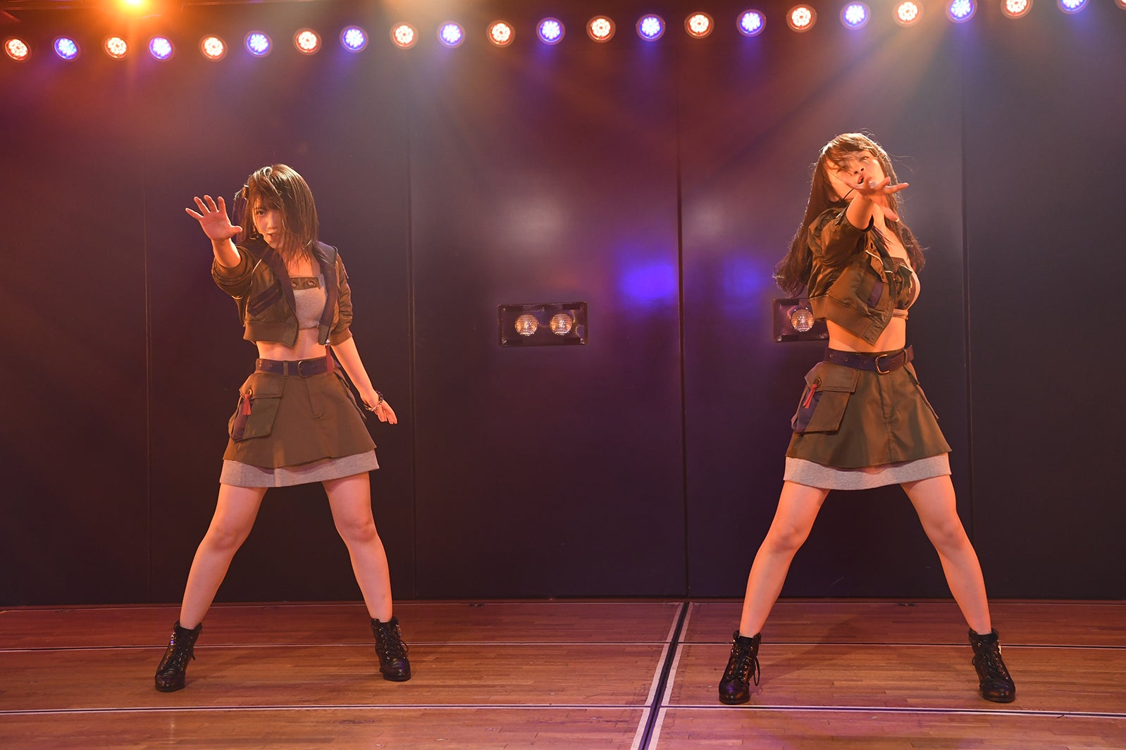 AKB48「ヤバいよ！ついて来れんのか？！」公演（C）AKS