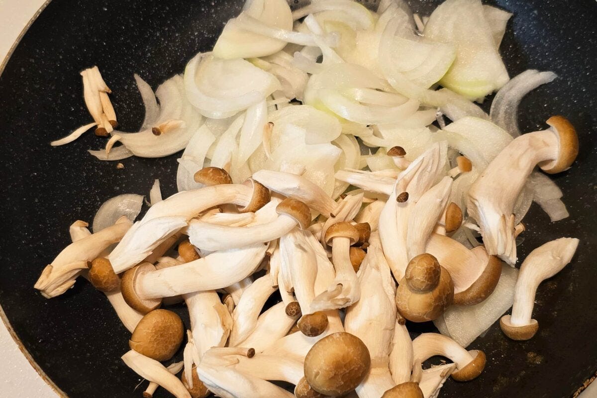 究極のチキンクリーム・しめじ