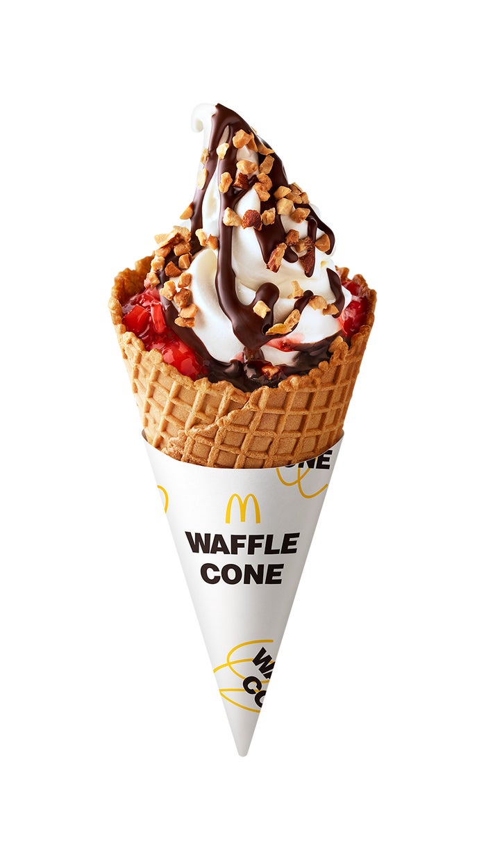ワッフルコーン 全部のせ／画像提供：日本マクドナルド