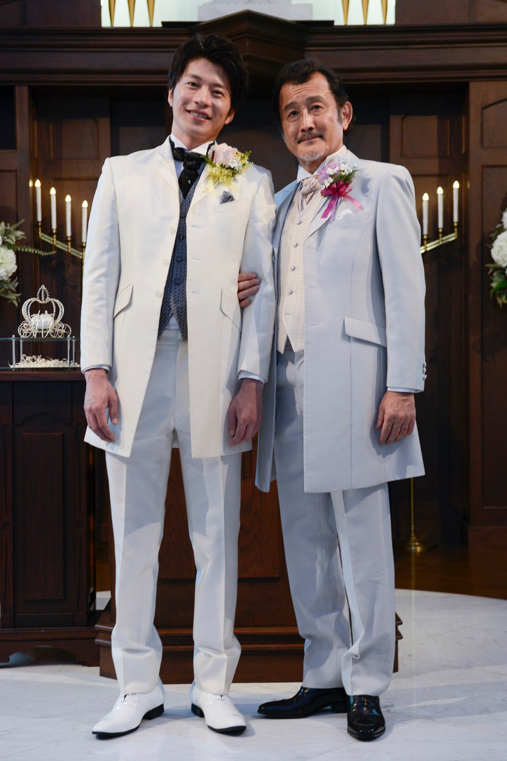 吉田鋼太郎、田中圭（C）テレビ朝日