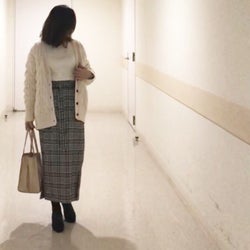 momoさんのセレクトしたアイテムが秀逸♡ 大人女子のスカート着こなしテクニック