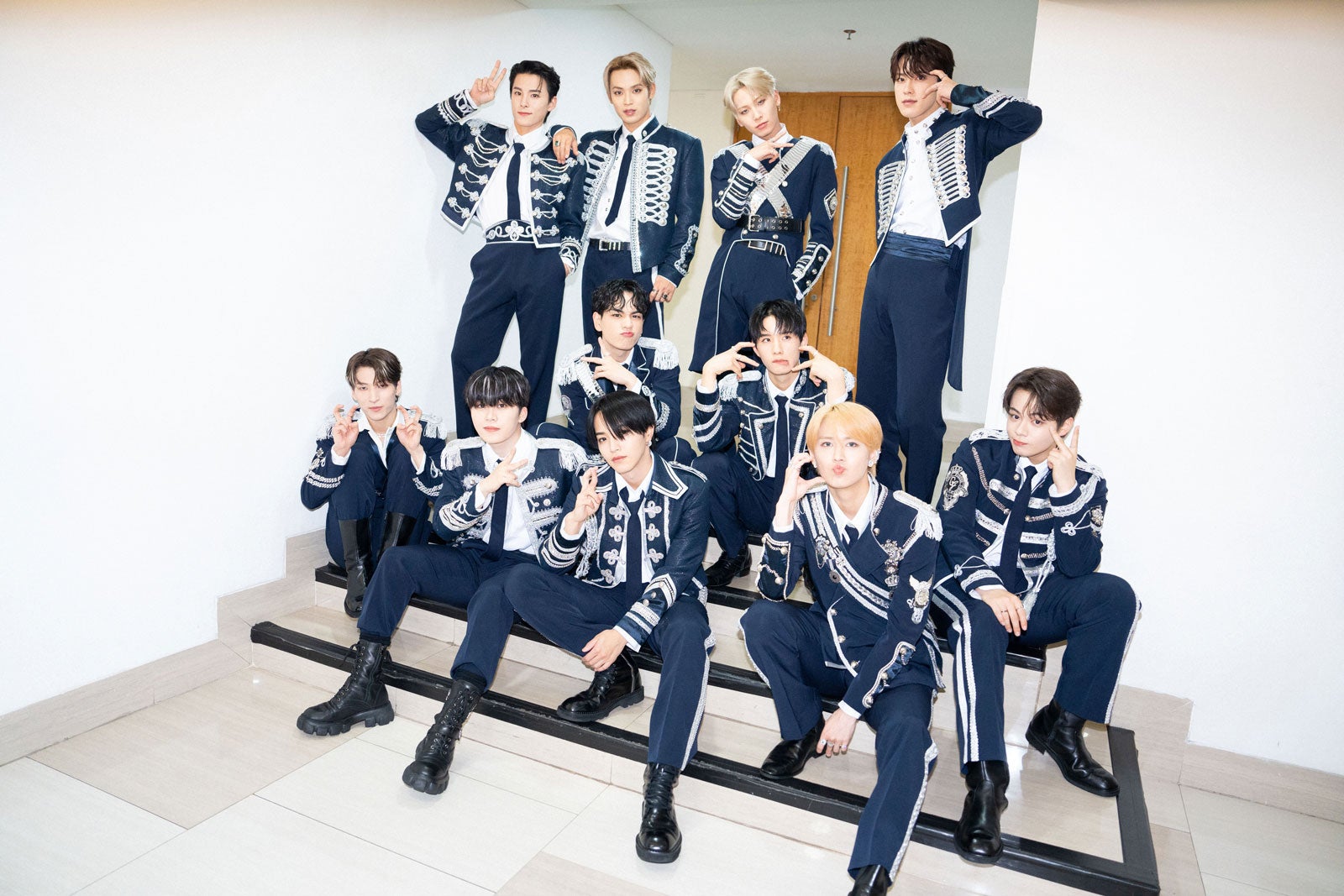 JO1、初のアジアツアー開幕 インドネシア・ジャカルタ初上陸でサプライズも＜ライブレポ＞