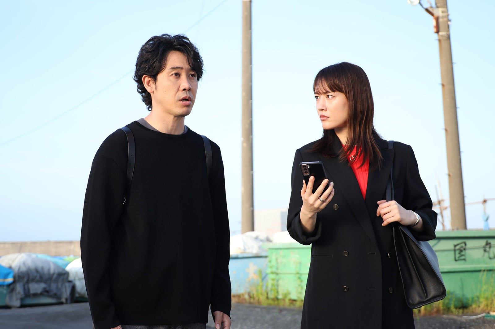 大泉洋、綾瀬はるか／「元彼の遺言状」第9話より（C）フジテレビ