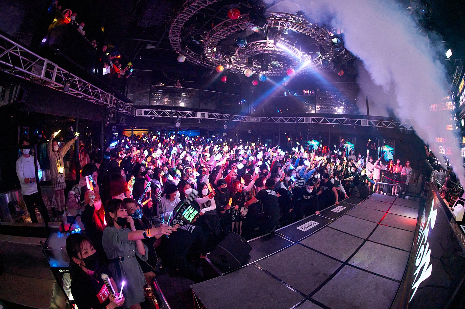 「レペゼン恐怖のカウントダウンライブ ～ガチで生配信～」（提供写真）