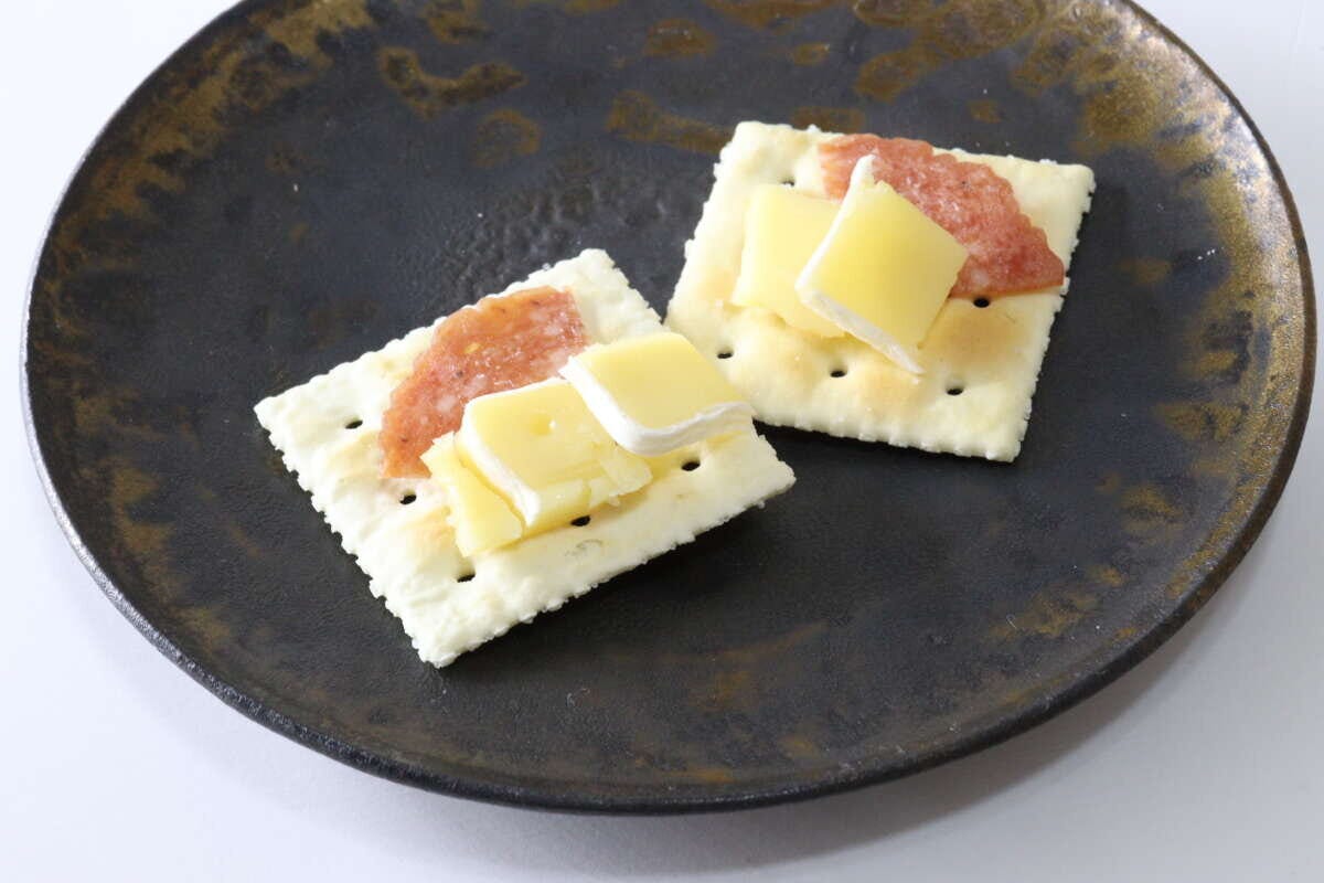 ダイソー 伍魚福 カマンベール ダイソー 伍魚福 カマンベール カナッペ