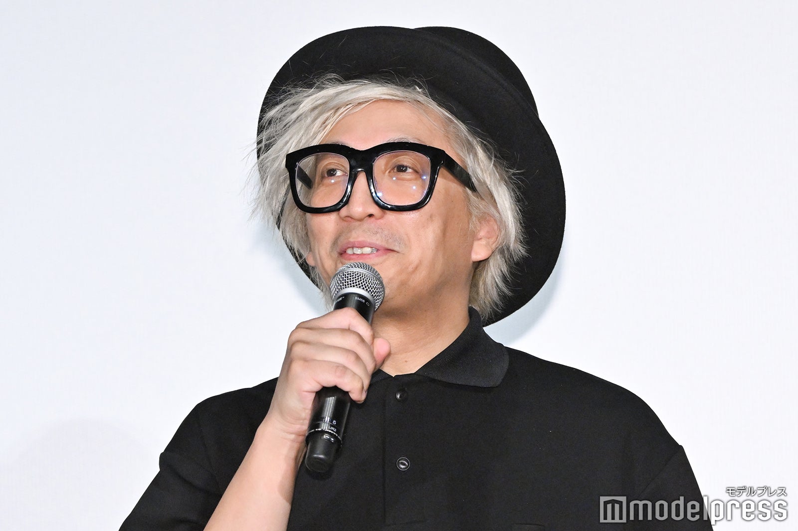 千原徹也監督（C）モデルプレス