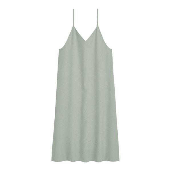 画像3 8 Gu新作 くすみグリーンが可愛い 主役級 キャミワンピース で夏のフェミニンカジュアルコーデ モデルプレス