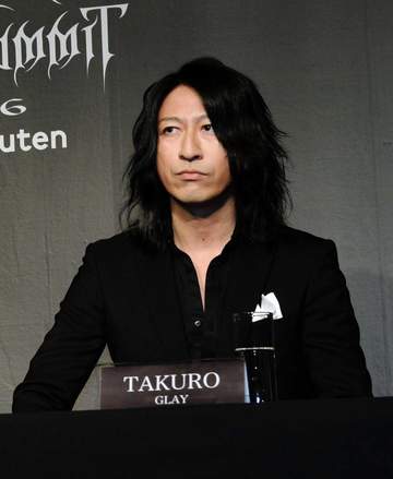 GLAY、ライブ来場者へ「TAKUROからのお願い」呼びかけ 「そのお心遣いを被災された方々に」