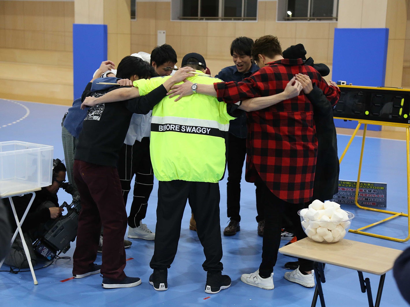 番組の様子（画像提供：LDH JAPAN）