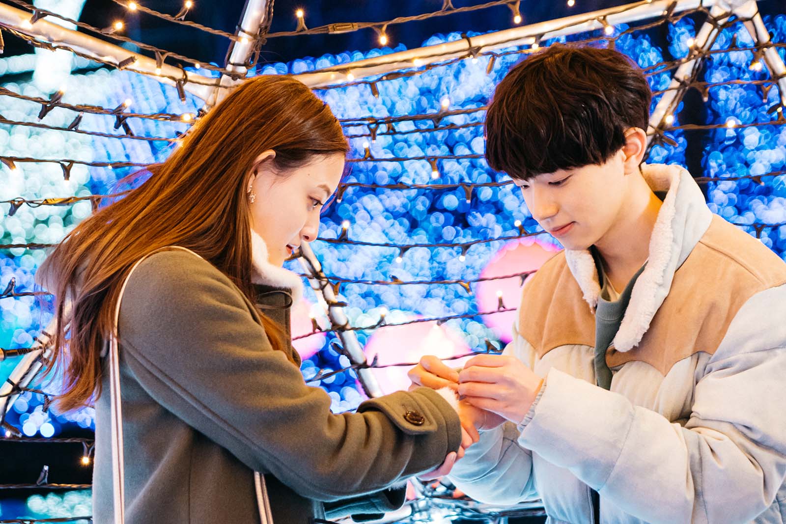 大峰ユリホ、SASUKE「彼とオオカミちゃんには騙されない」第1話（C）AbemaTV, Inc.