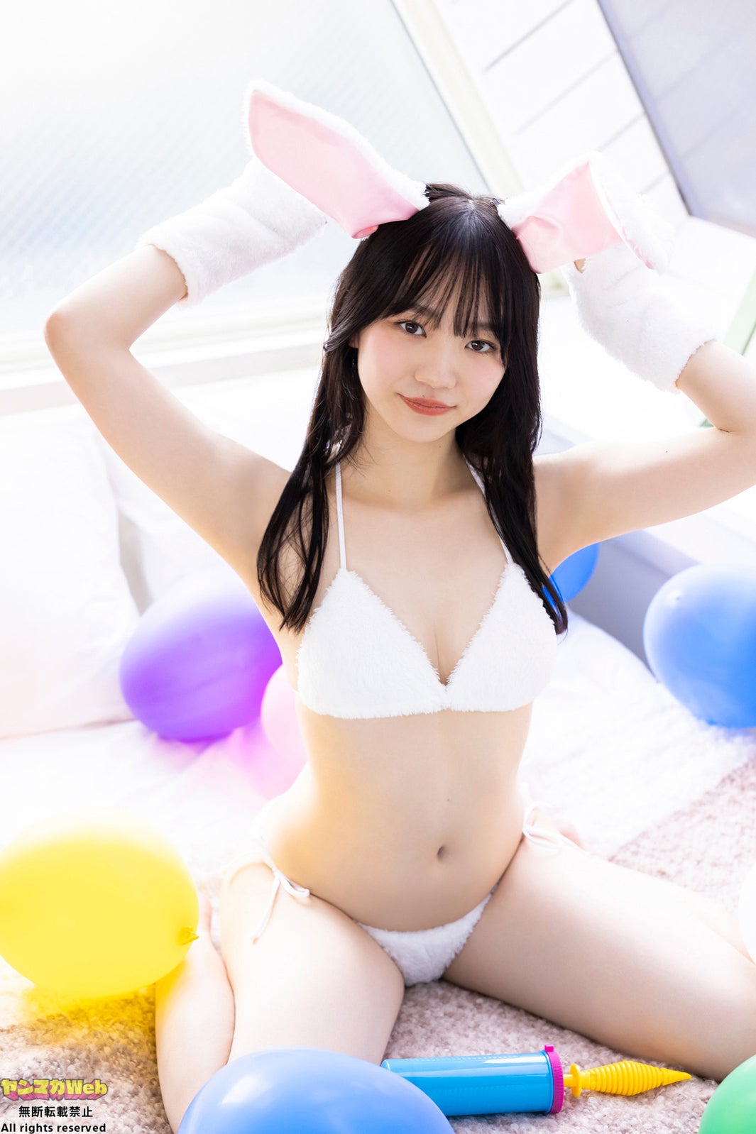 「ミスマガジン2022」藤本沙羅、美スタイル輝くウサギコスプレ姿にキュン