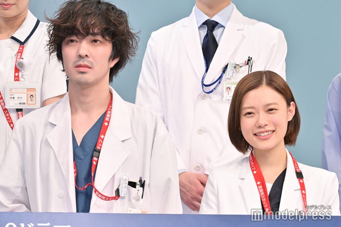 若葉竜也、杉咲花(C)モデルプレス